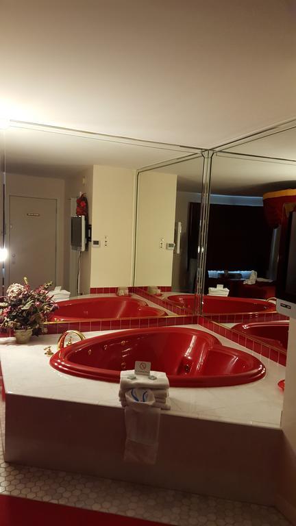 New Relax Inn Bridgeview Cameră foto
